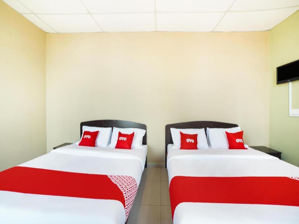 Oyo 89573 Hotel Lii View Мерсинг Экстерьер фото