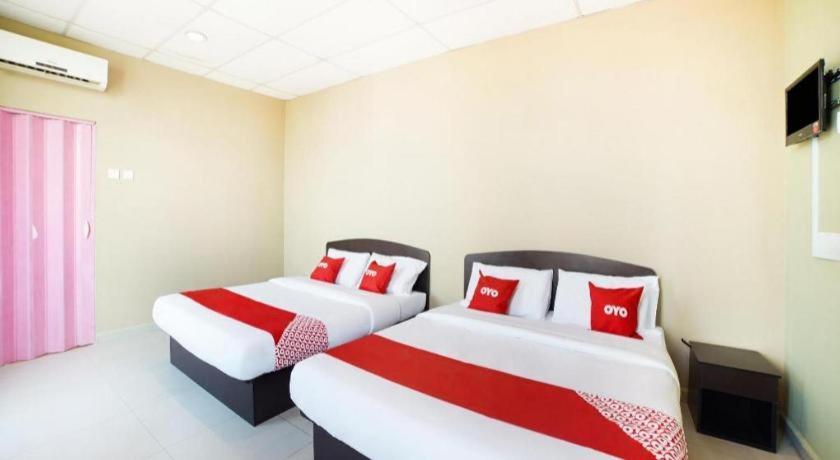 Oyo 89573 Hotel Lii View Мерсинг Экстерьер фото