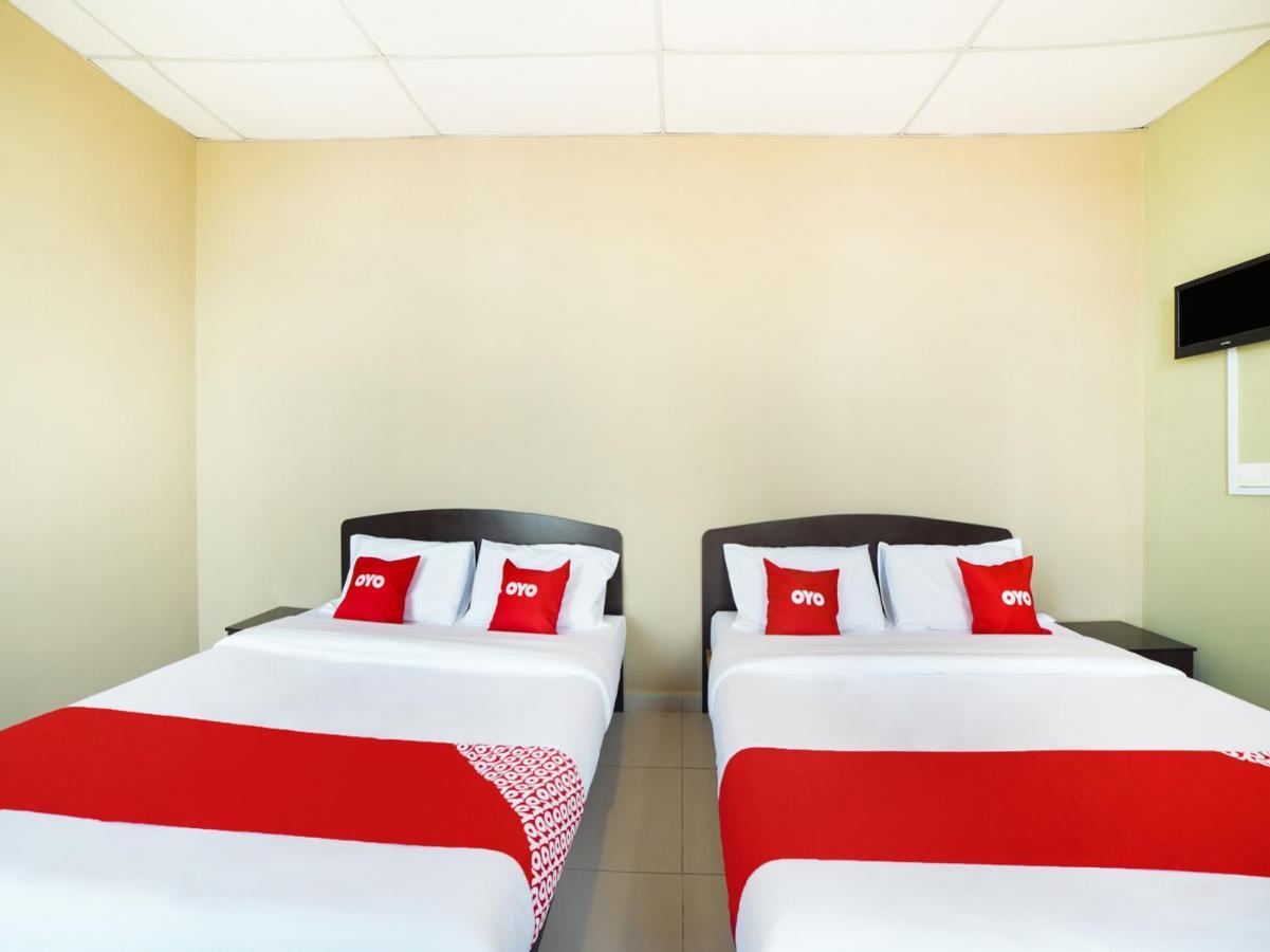 Oyo 89573 Hotel Lii View Мерсинг Экстерьер фото